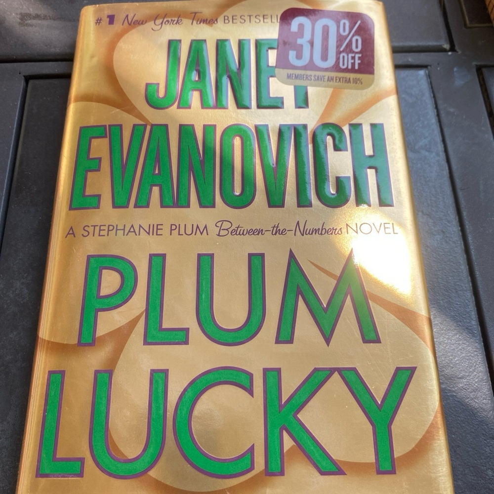 Plum Lucky Hardcover Book By Janet Evanovich